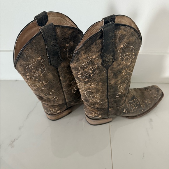 Western Cowboy Boots - Picture 3 of 6